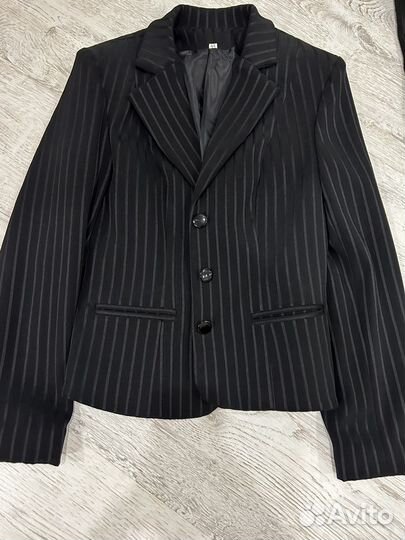 Брючный костюм