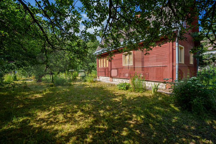 Дом 72,1 м² на участке 6 сот.