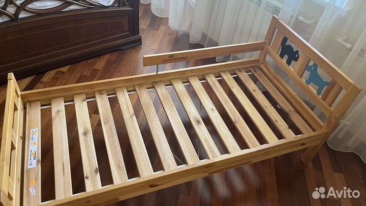 Детская кровать IKEA с матрасом