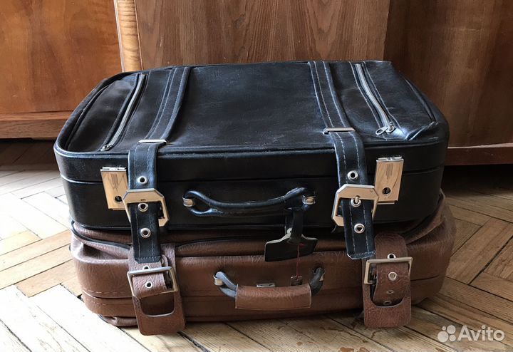 Чемодан СССР коричневый и черный