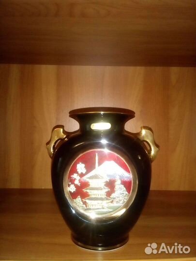 Ваза и Бутыль