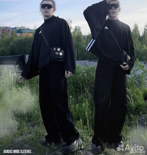 Свитшот adidas