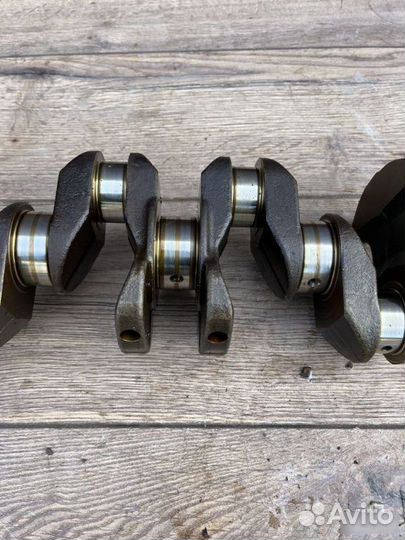 Коленвал Nissan Qashqai J10 2.0