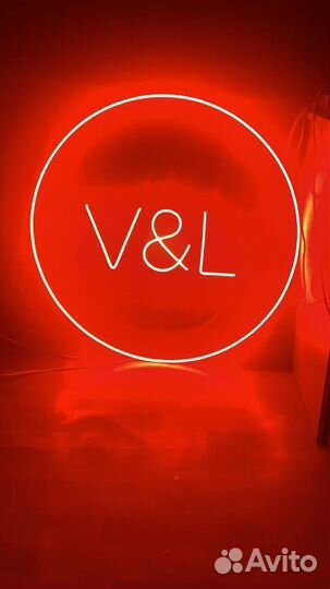 Неоновая вывеска от производителя