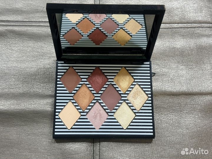 Bobbi brown палетка