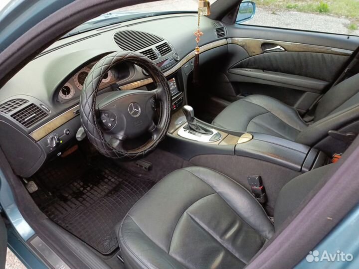 Mercedes-Benz E-класс 3.2 AT, 2004, 307 321 км
