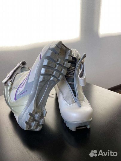 Лыжи беговые с ботинками