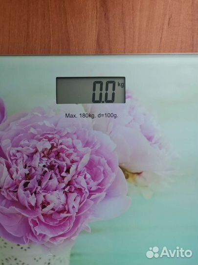 Весы напольные электронные Polaris