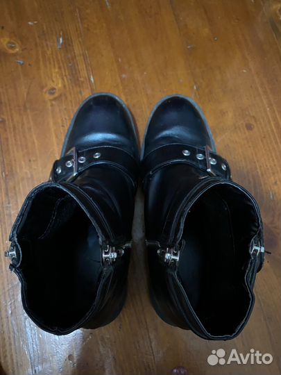 Ботинки осенние