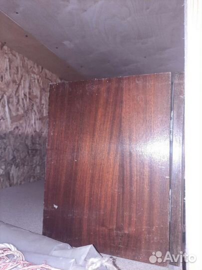 Полка для книг