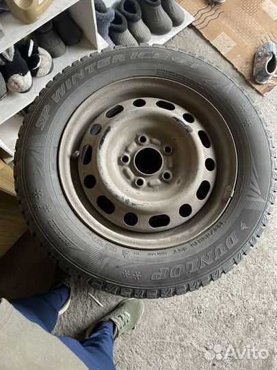 Dunlop SP Winter Ice 03 195/65 R15