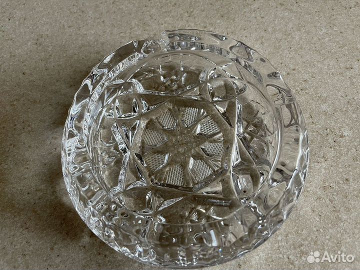 Перельница хрустальная