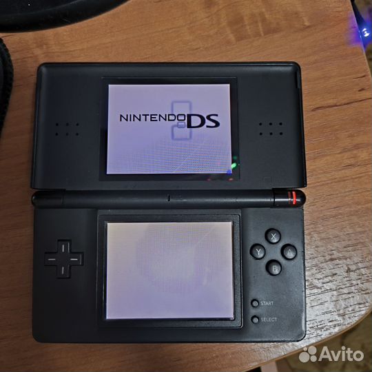 Nintendo DS Lite