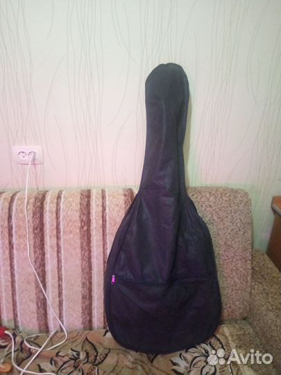 Гитара акустическая