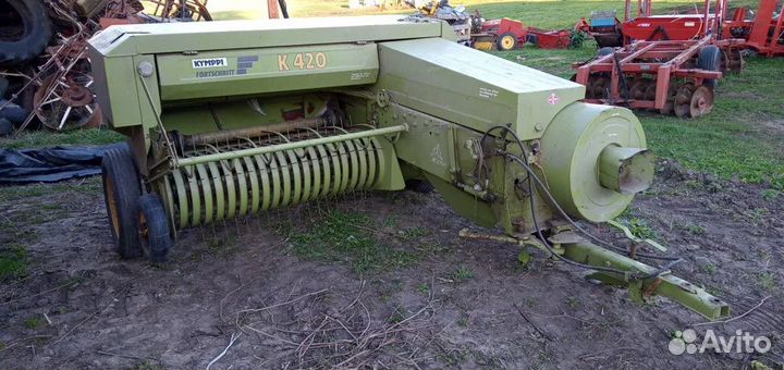 Пресс-подборщик Fortschritt K420, 1995