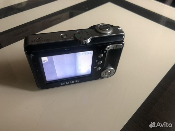 Компактный фотоаппарат