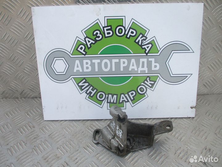 Кронштейн гидроусилителя Фольксваген Ауди