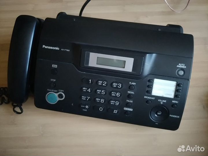 Факс Panasonic KX-FT932