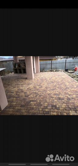 Укладка тротуарной плитки брусчатки