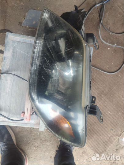 Фары от Митсубиси Аутлендер