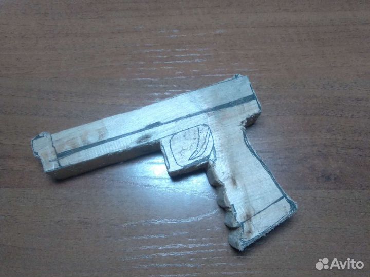 Деревянный глок 17