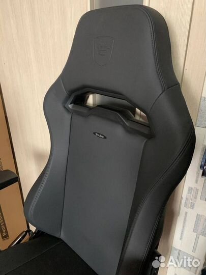 Геймерское кресло noblechairs hero ST