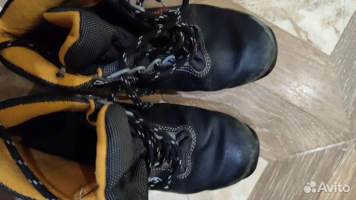 Ботинки лыжные