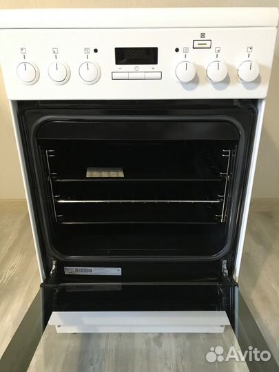 Плита электрическая Electrolux