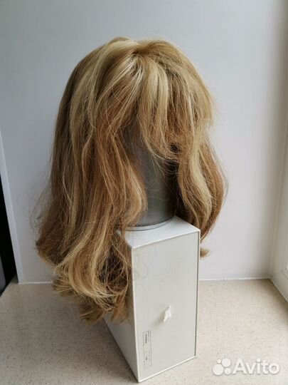 Парик из очень густых натурал. волос 54см Италия