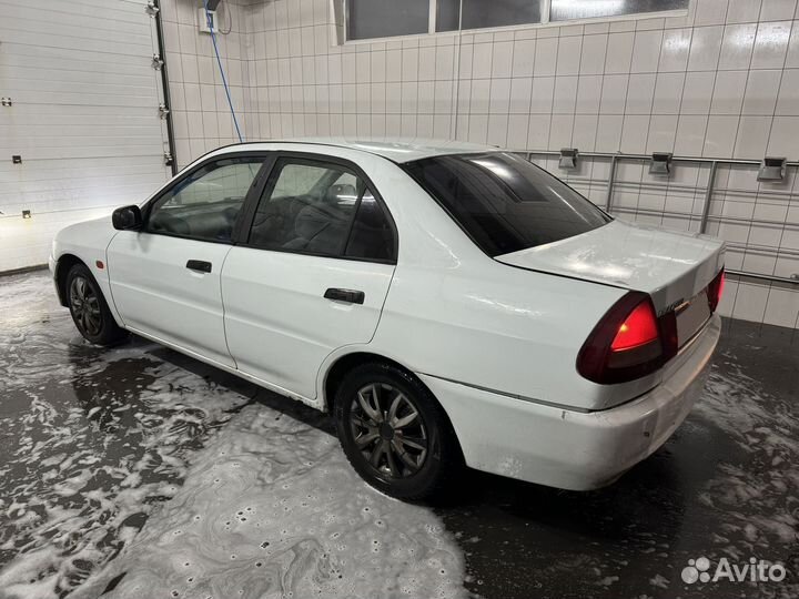 Mitsubishi Lancer 1.5 AT, 1997, 390 000 км