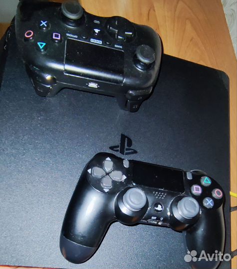 Игровая приставка ps4 pro 1tb