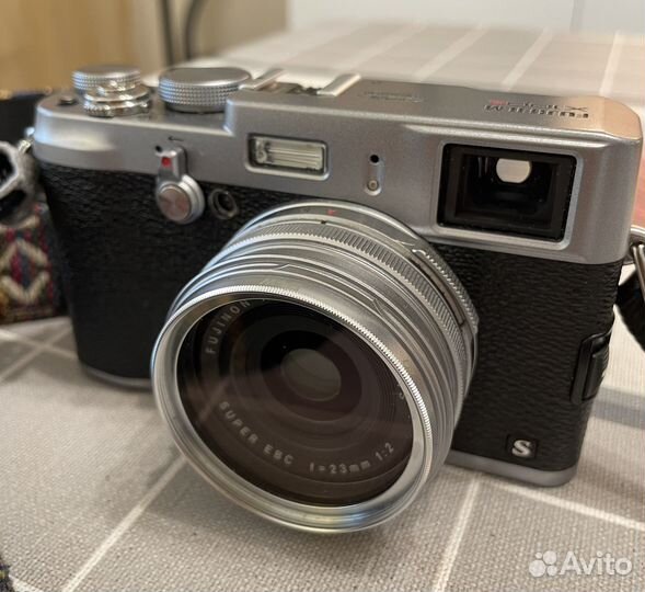 Фотоаппарат Fuji X100S