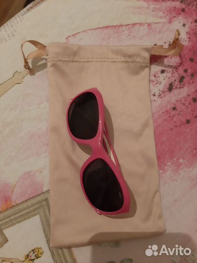 Солнцезащитные очки для девочки