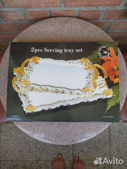 Набор сервировочных подносов Германия новый