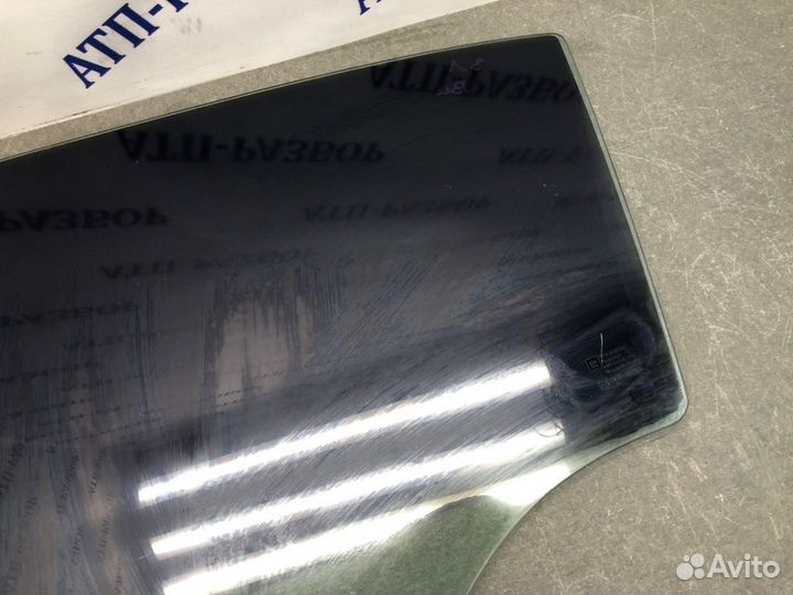 Стекло двери заднее левое Chevrolet Viva F69 Z18XE