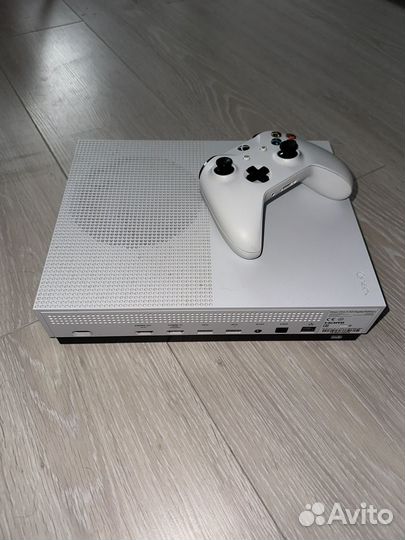 Xbox One S 1tb
