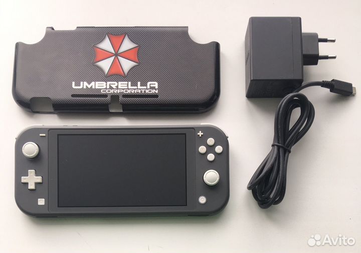 Nintendo Switch Lite прошитая чипом + игры