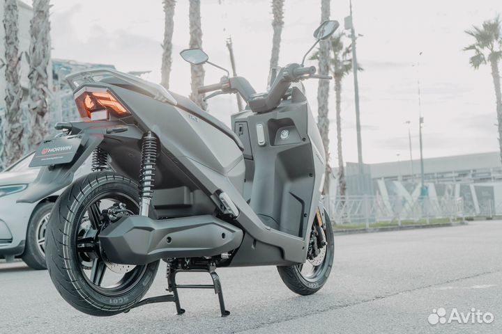 Электроскутер Horwin SK3