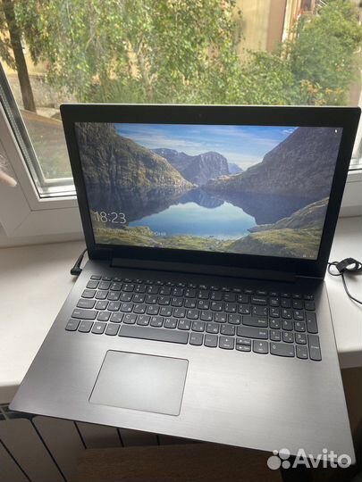 Ноутбук Lenovo ideapad 330-15AST