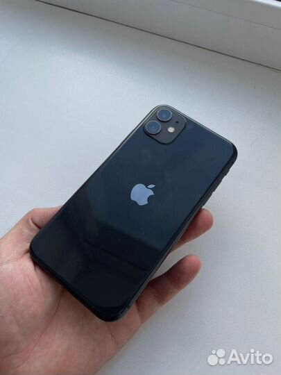 iPhone 11, 64 ГБ