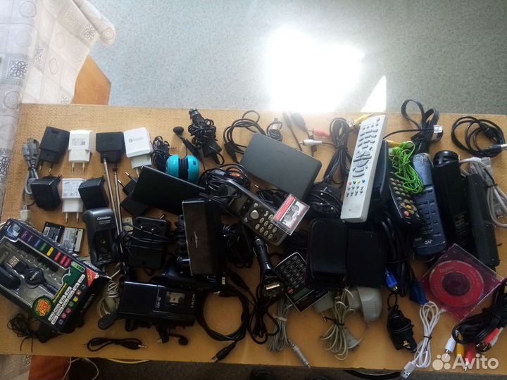 Кабель, провода, блоки, мышки ит. д