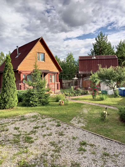 Дача 56 м² на участке 8,3 сот.