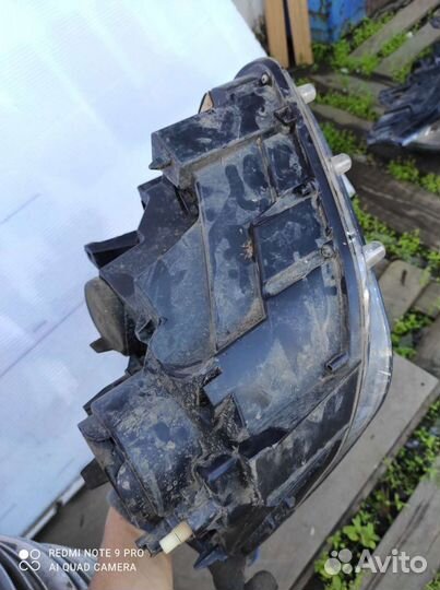 Фара рено Дастер