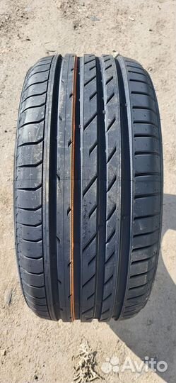 Nokian Tyres Nordman SZ2 245/40 R18 97W