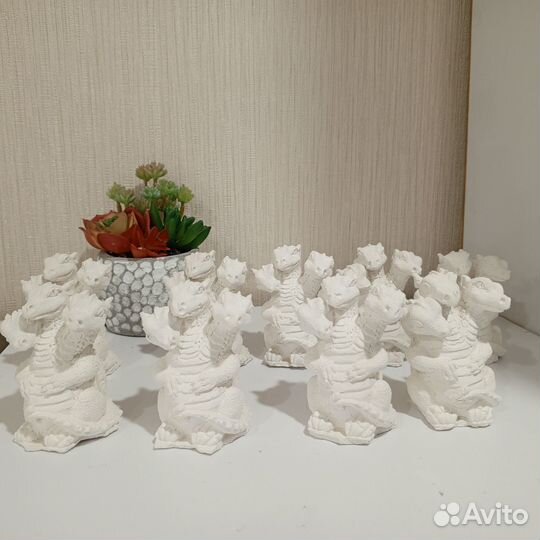 Символ года, дракончики из гипса, статуэтки