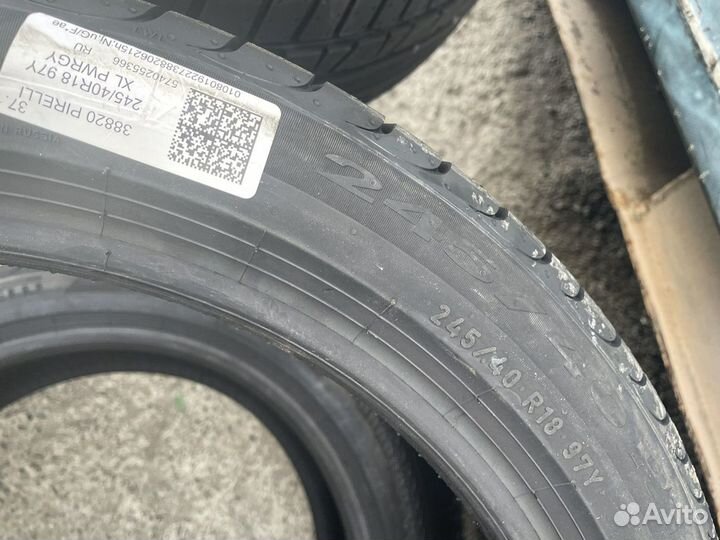 Pirelli Powergy 245/40 R18 97Y