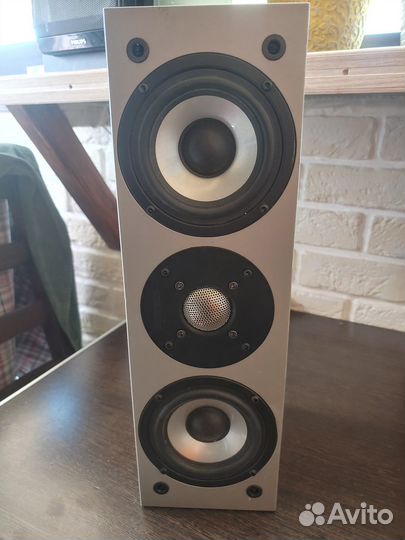 Музыкальная колонка