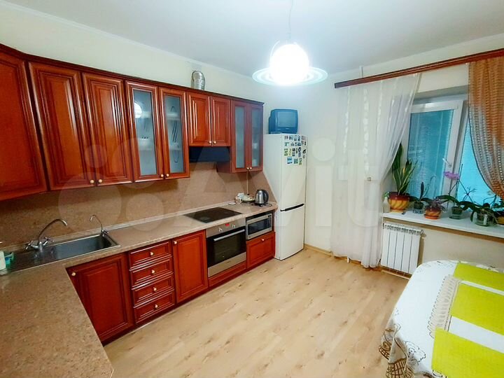 2-к. квартира, 69,7 м², 12/14 эт.