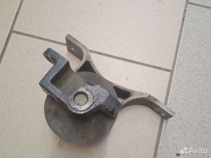 Подушка двигателя nissan teana j31