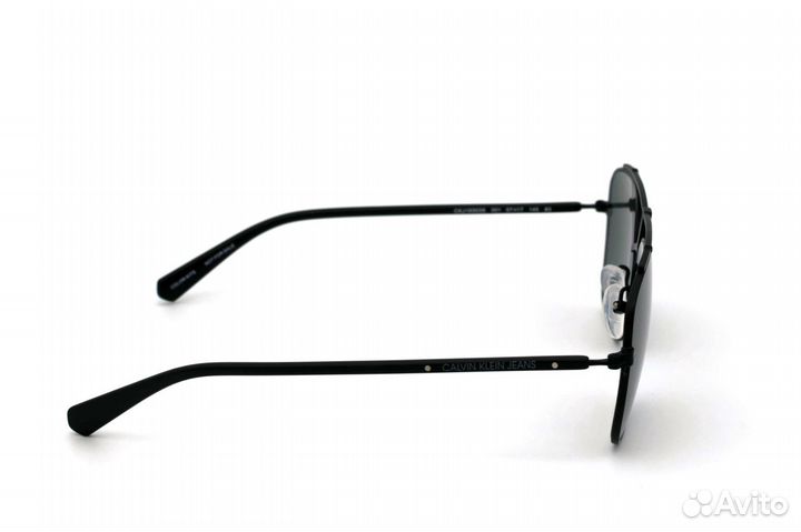 Солнцезащитные очки Calvin Klein